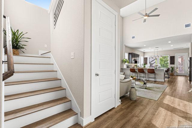 12402 Mineshaft, San Antonio, TX 78254