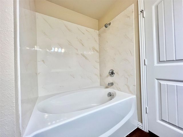 705 River Garden Drive, Fort Worth, TX 76114