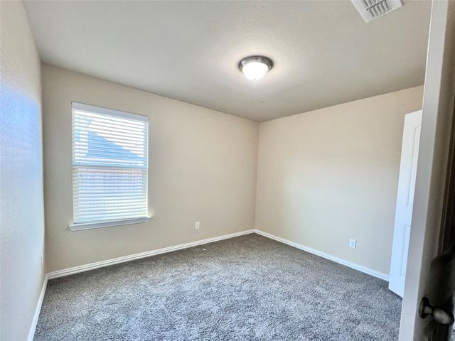 705 River Garden Drive, Fort Worth, TX 76114