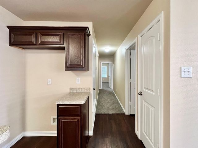 705 River Garden Drive, Fort Worth, TX 76114