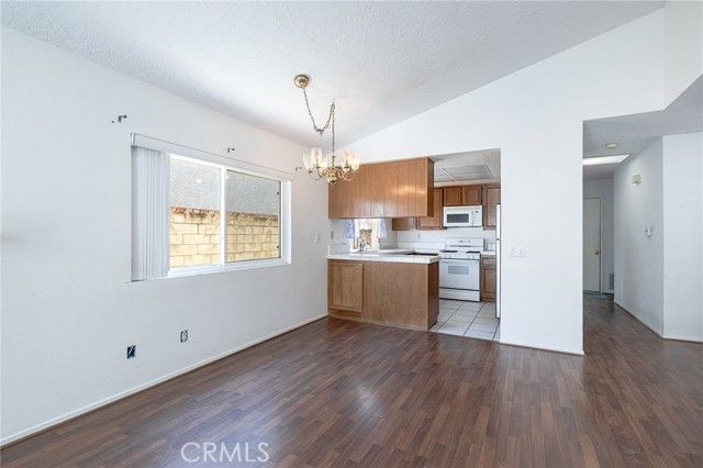 2660 Tumbleweed Avenue, Simi Valley, CA 93065