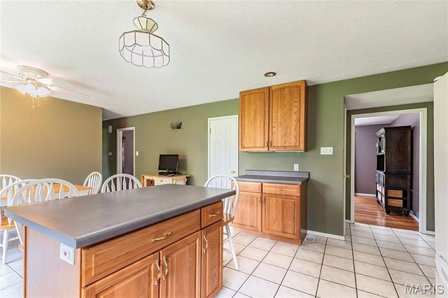 6011 Ranchwood Drive, Affton, MO 63123