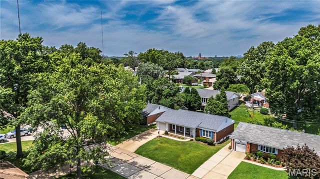 6011 Ranchwood Drive, Affton, MO 63123