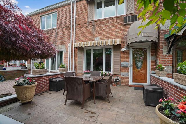 61-36 77th Street, Middle Village, NY 11379