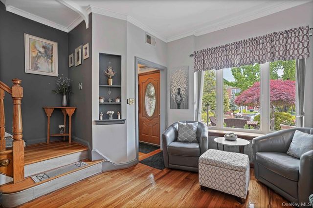 61-36 77th Street, Middle Village, NY 11379