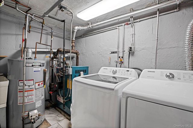 61-36 77th Street, Middle Village, NY 11379