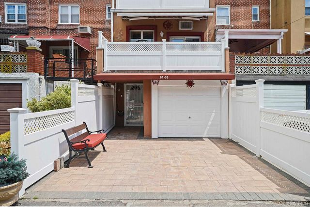 61-36 77th Street, Middle Village, NY 11379