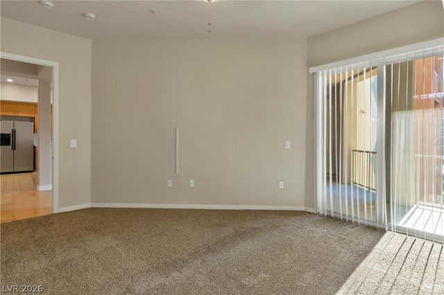 26 East SERENE Avenue 319, Las Vegas, NV 89123