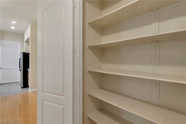 26 East SERENE Avenue 319, Las Vegas, NV 89123