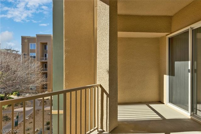 26 East SERENE Avenue 319, Las Vegas, NV 89123