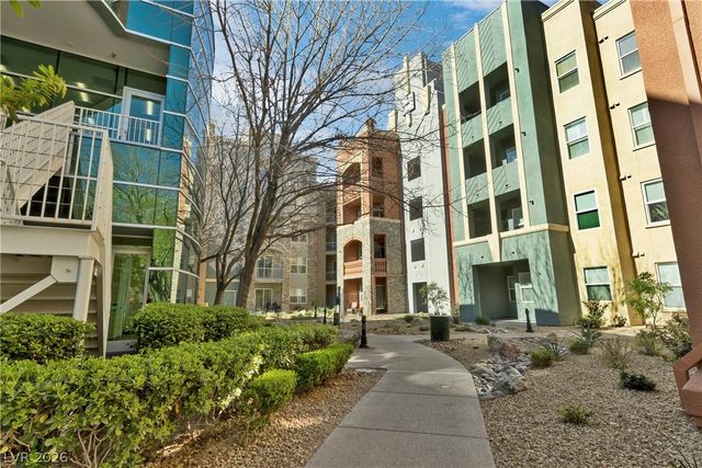 26 East SERENE Avenue 319, Las Vegas, NV 89123