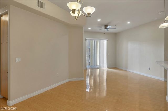 26 East SERENE Avenue 319, Las Vegas, NV 89123