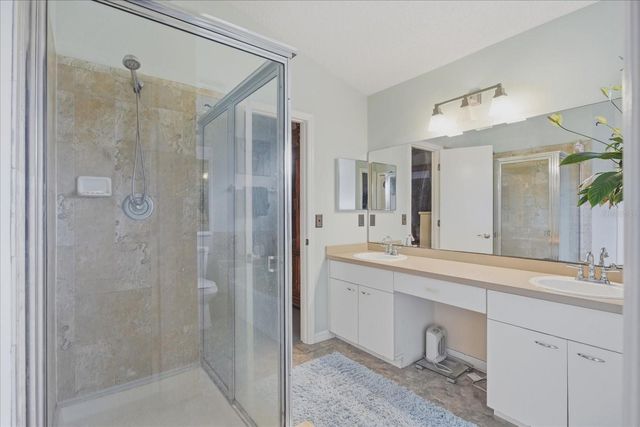 108 N BRISTOL CIRCLE, Sanford, FL 32773