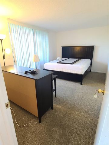 6550 Royal Palm Blvd 112A, Margate, FL 33063