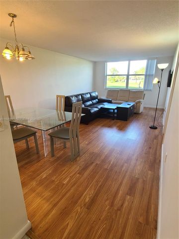 6550 Royal Palm Blvd 112A, Margate, FL 33063