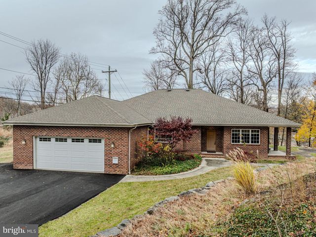 1940 RISING SUN LN, Wilmington, DE 19807