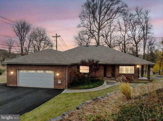 1940 RISING SUN LN, Wilmington, DE 19807