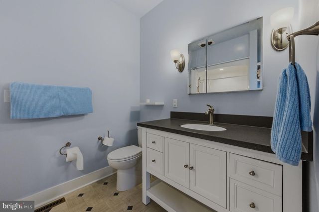 1940 RISING SUN LN, Wilmington, DE 19807