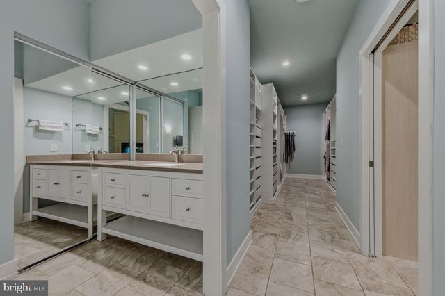 1940 RISING SUN LN, Wilmington, DE 19807