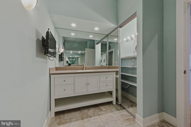 1940 RISING SUN LN, Wilmington, DE 19807