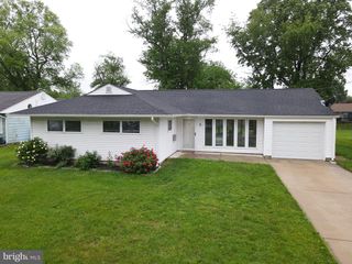 5 STEPHEN DRIVE, Newark, DE 19713
