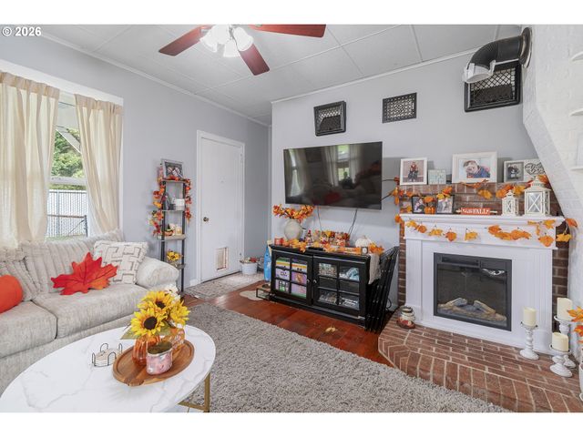 13311 Ne 119TH St, Brush Prairie, WA 98606