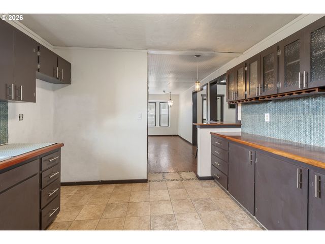 13311 Ne 119TH St, Brush Prairie, WA 98606
