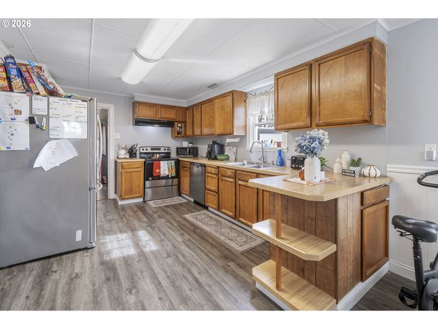 13311 Ne 119TH St, Brush Prairie, WA 98606