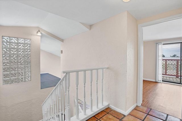 1930 VISCAYA PARKWAY, Cape Coral, FL 33990