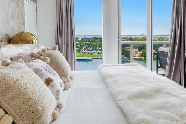 4779 Collins Ave 1206, Miami Beach, FL 33140