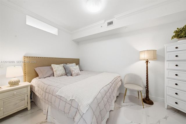 4779 Collins Ave 1206, Miami Beach, FL 33140