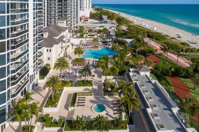 4779 Collins Ave 1206, Miami Beach, FL 33140
