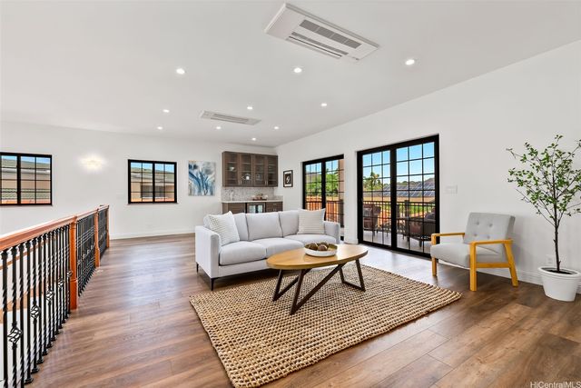 4536 Kolohala Street, Honolulu, HI 96816