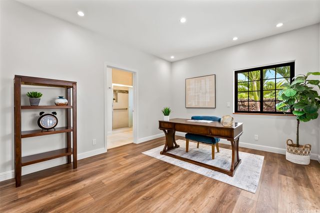 4536 Kolohala Street, Honolulu, HI 96816