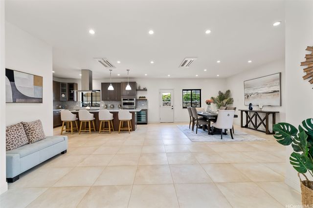 4536 Kolohala Street, Honolulu, HI 96816