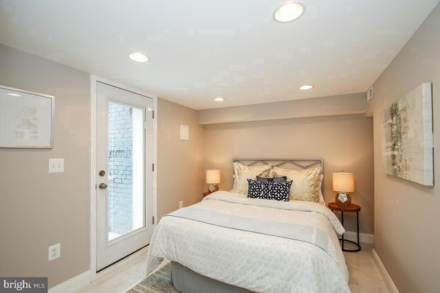 1441 DUNCAN ST NE, Washington, DC 20002