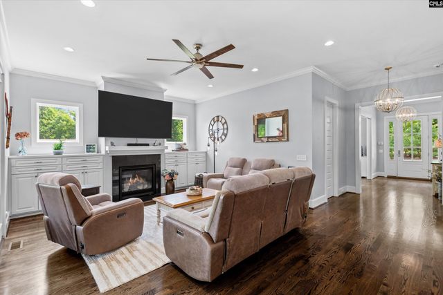105 Palmetto Cove Lane, Lexington, SC 29072