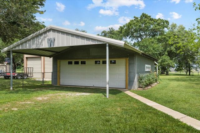 11511 Cherry Point Drive, Mont Belvieu, TX 77535