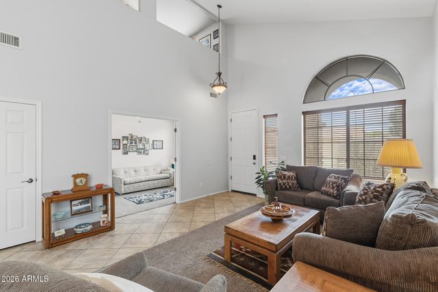 2212 W BLAYLOCK Drive, Phoenix, AZ 85085