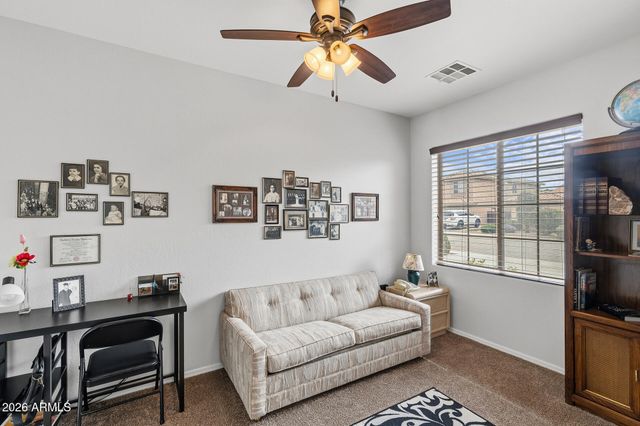 2212 W BLAYLOCK Drive, Phoenix, AZ 85085