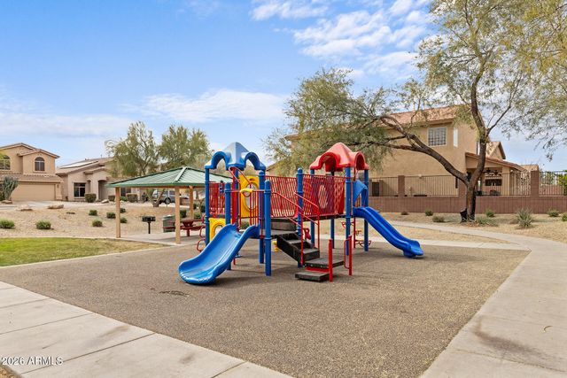 2212 W BLAYLOCK Drive, Phoenix, AZ 85085