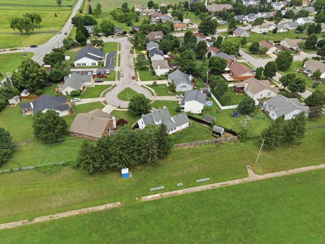 125 Mint Lane, Nicholasville, KY 40356