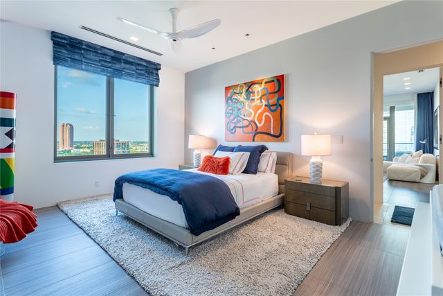 2300 WOLF Street 18A, Dallas, TX 75201