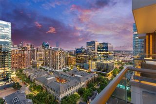 2300 WOLF Street 18A, Dallas, TX 75201