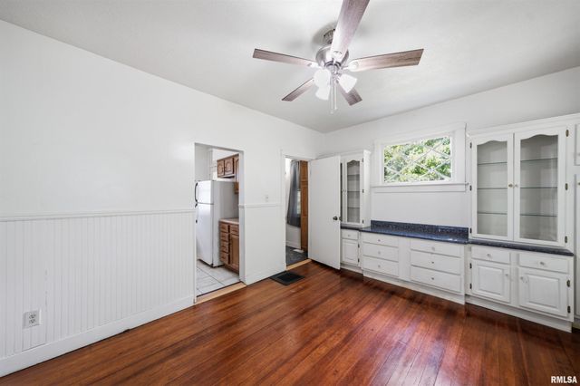 1723 W CALLENDER Avenue, Peoria, IL 61606