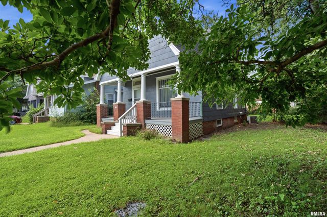 1723 W CALLENDER Avenue, Peoria, IL 61606