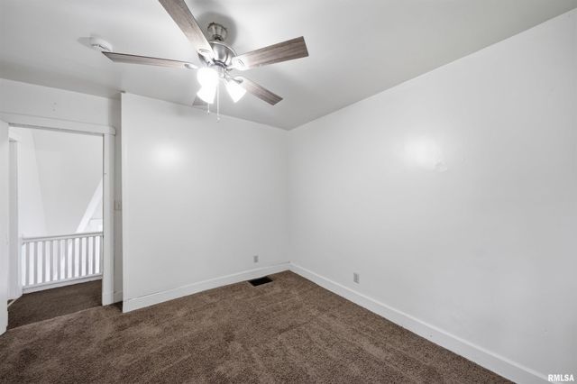 1723 W CALLENDER Avenue, Peoria, IL 61606