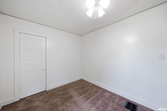 1723 W CALLENDER Avenue, Peoria, IL 61606
