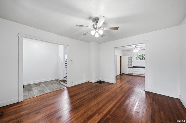 1723 W CALLENDER Avenue, Peoria, IL 61606