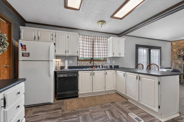 140 Amber Drive, Glencoe, KY 41046
